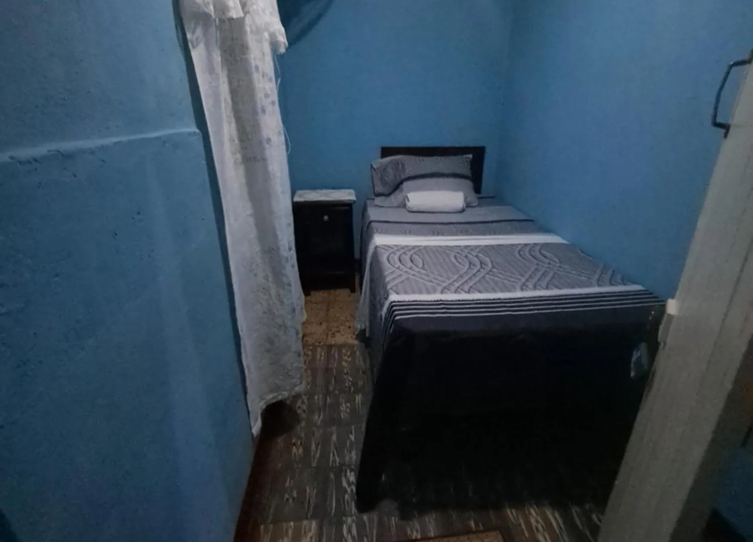 Kingston Airport Bed And Breakfast